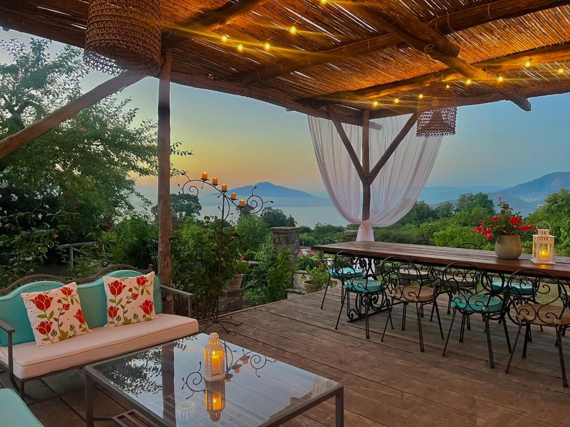 La Dimora 3: Comfort, Garden&pool Vakantiehuis Massa Lubrense